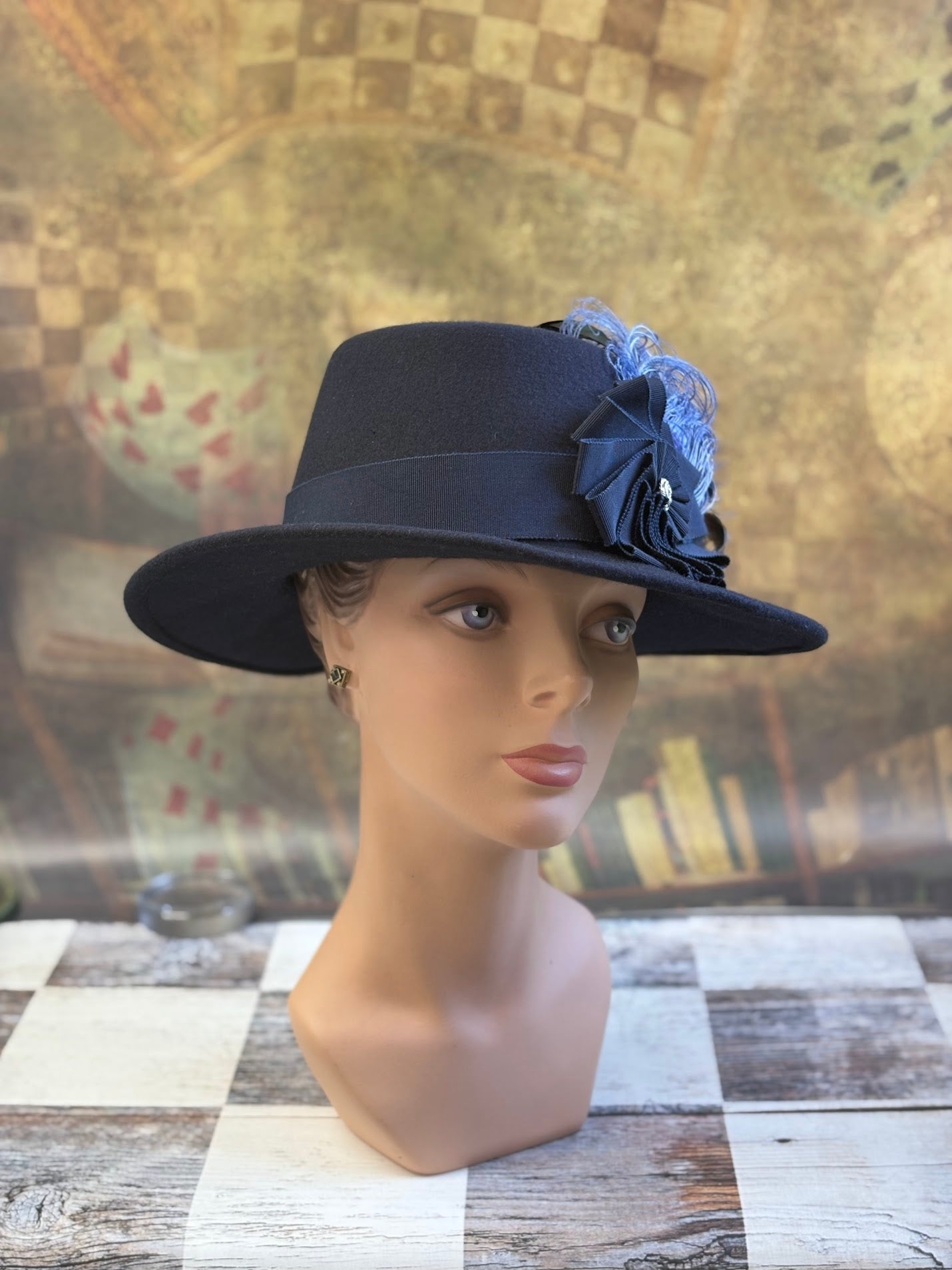 Illyria Renaissance Hat - midnight