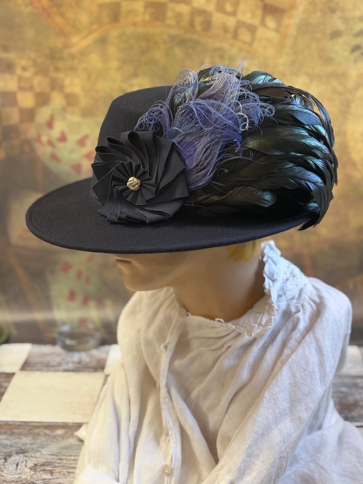 Illyria Renaissance Hat - midnight