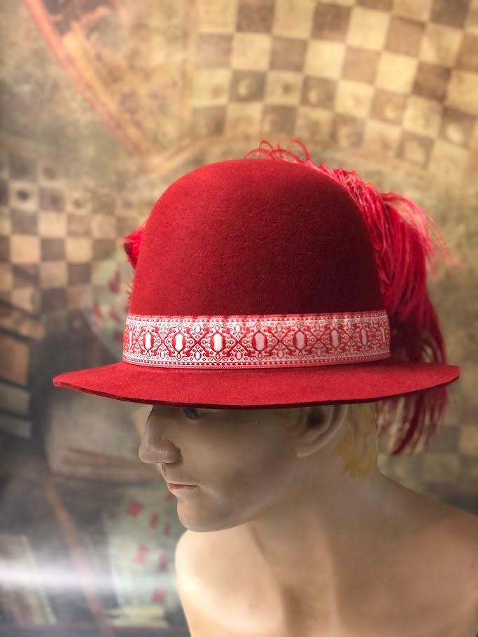 Windsor Hat, Elizabethan Renaissance Unisex Tall Dome Crown hat in Red Felt - in stock ready to ship