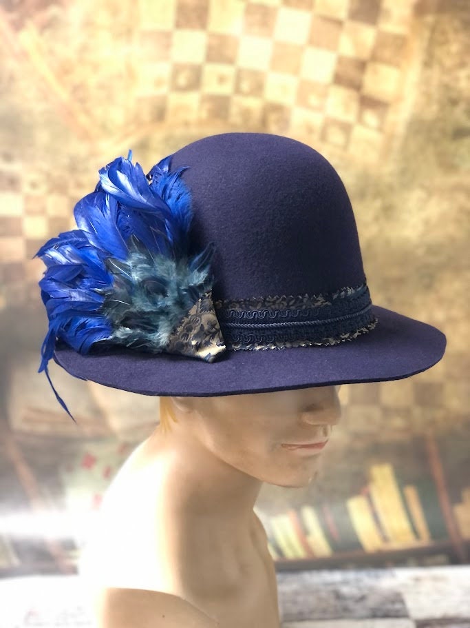 Windsor Hat, Elizabethan Renaissance Unisex Tall Dome Crown hat in Navy Felt - in stock ready to ship