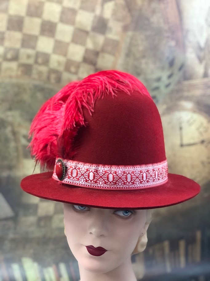 Windsor Hat, Elizabethan Renaissance Unisex Tall Dome Crown hat in Red Felt - in stock ready to ship